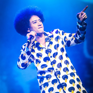 主播户外勾塔白天
